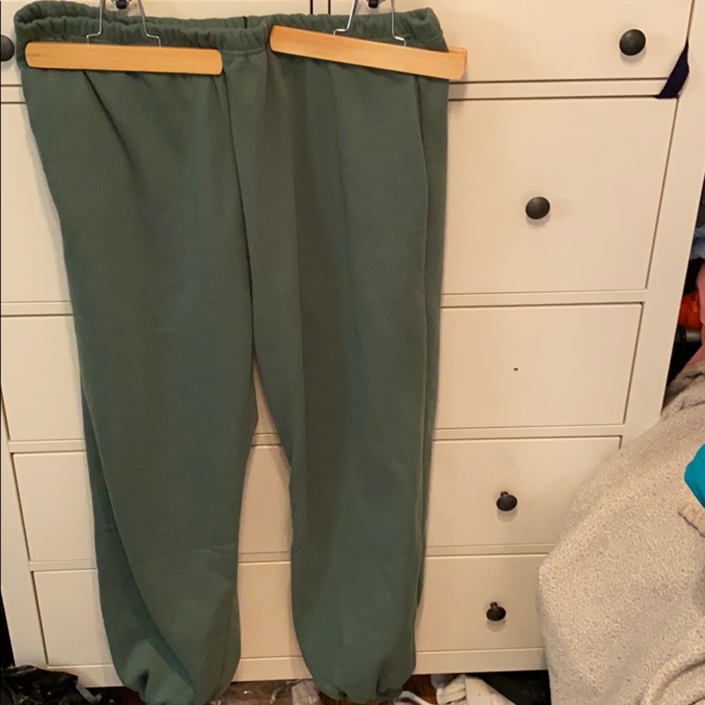 Pretty Little Thing Sweatpants/Joggers